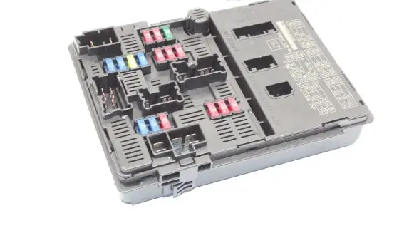 Nissan Micra Fuse box set 284B71HR6A