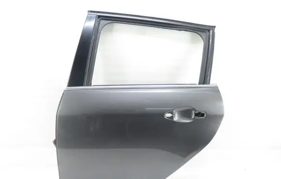 Peugeot 2008 I Rear door 