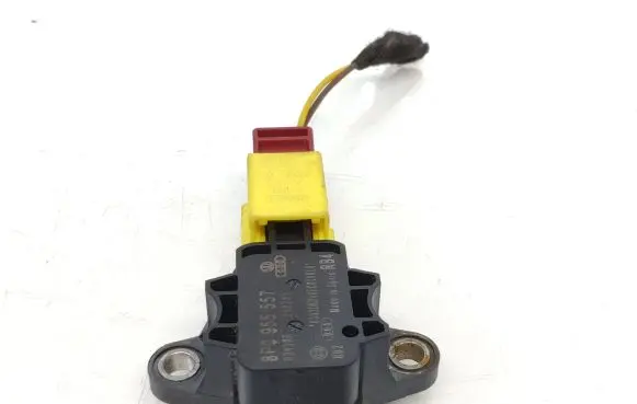 Audi A3 S3 A3 Sportback 8P Airbag deployment crash/impact sensor 8P0955557