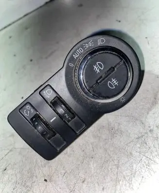 Opel Insignia A Light switch 13268694
