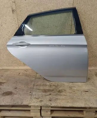 Hyundai i40 Rear door 121212