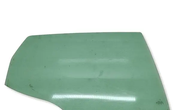 Mercedes-Benz A W168 Rear door window glass 