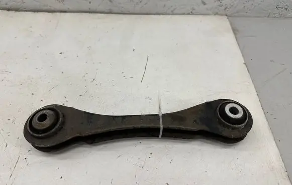 BMW 7 G11 G12 Rear upper control arm/wishbone 6792517