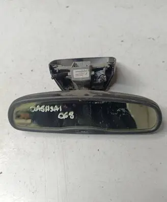 Rear view mirror (interior)