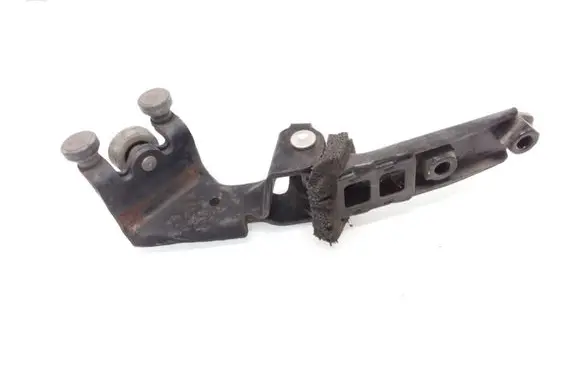 Volkswagen Transporter - Caravelle T5 Sliding door middle roller runner 7H0843336D