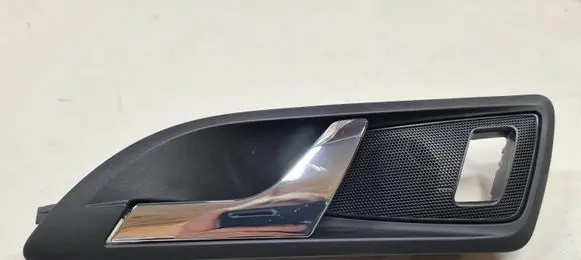 Skoda Octavia Mk2 (1Z) Rear door interior handle 1Z0839247 1Z0035411B