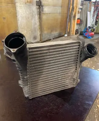 Audi Q7 4L Intercooler radiator 7L6145803C G4161002