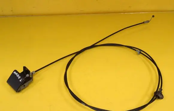 Engine bonnet/hood lock release cable