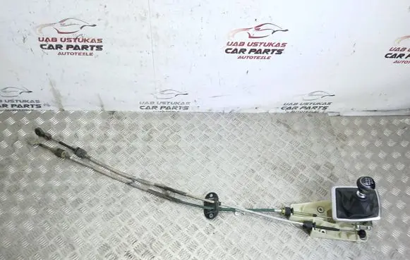 Ford Focus Gear shifter/selector 8M5R7E395KA