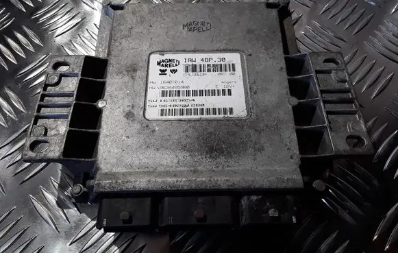 Peugeot 406 Engine control unit/module IAW48P30 9634495980 9640221280