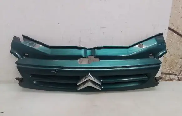 Citroen Berlingo Front bumper upper radiator grill 9635604880