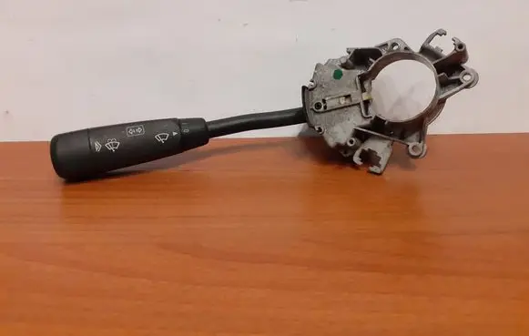 Mercedes-Benz E W210 Indicator stalk 4564 01401410