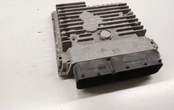 Volkswagen Touran II Engine control unit/module ECU 03L906023PH 5WP42942AA 03L907425C