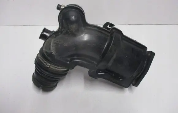 Alfa Romeo Stelvio Air intake duct part 00505562670
