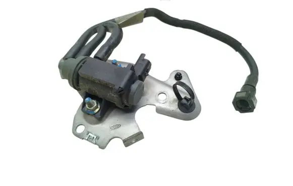 Ford Escape IV Turbo solenoid valve F2GE9E882CA