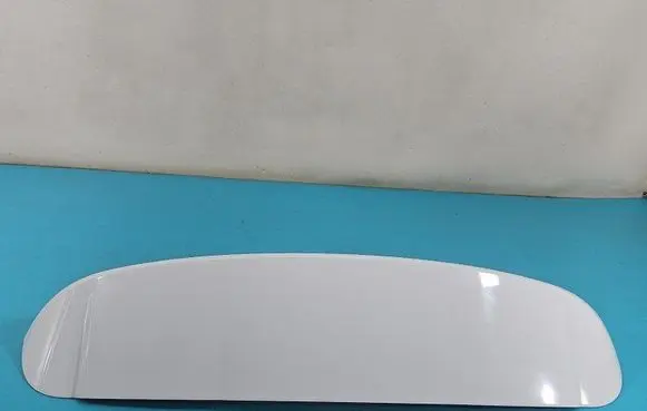 Tailgate/trunk spoiler
