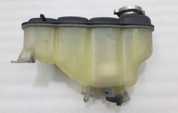 Mercedes-Benz C W202 Coolant expansion tank/reservoir 2025000249