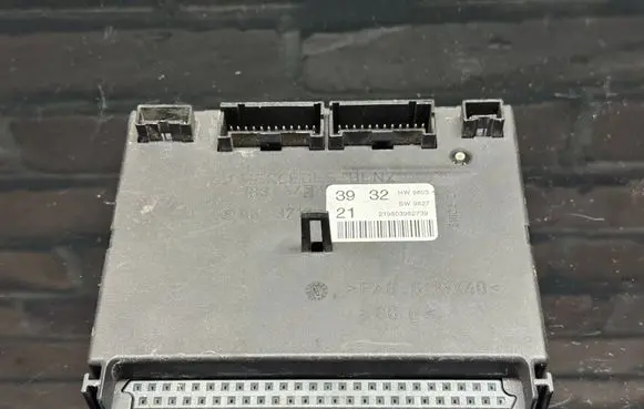 Mercedes-Benz ML W163 Comfort/convenience module 1635453932 219803982739 05371021