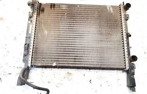 Renault Kangoo II Coolant radiator 8200418327 k7437005