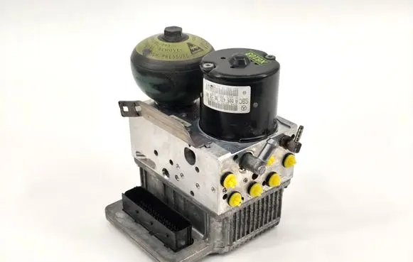 Mercedes-Benz CLS C219 ABS Pump A0054318012 0265250097 0265960029
