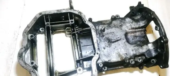 Oil sump