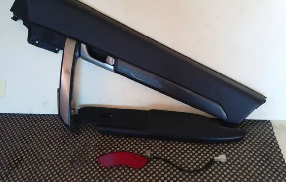 Chevrolet Captiva Door card panel trim set PRIEKINIUDURUAPMUSIMAS