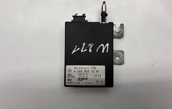 Mercedes-Benz E W211 Phone control unit/module A2038201097