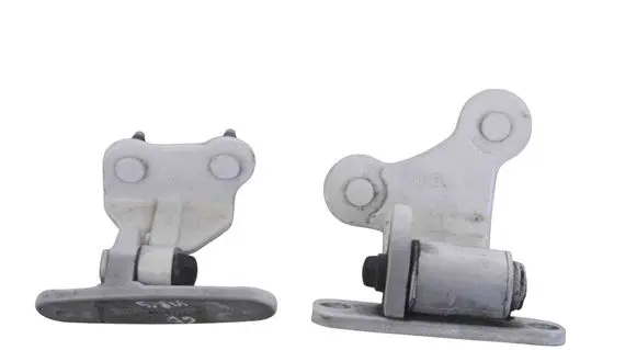 Mercedes-Benz E W212 Rear door upper hinge A047058