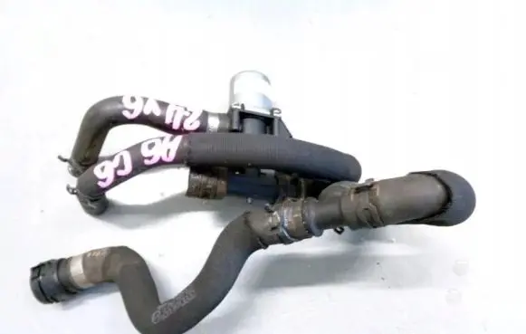 Audi A6 S6 C6 4F Engine coolant pipe/hose