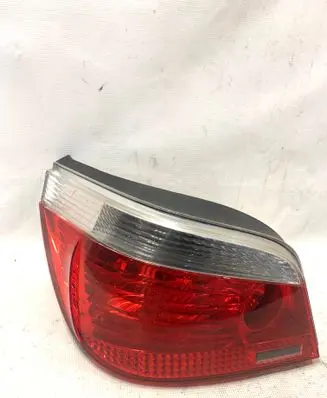 BMW 5 E60 E61 Rear/tail lights 6910767