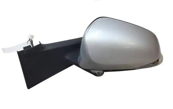 Toyota Yaris Front door electric wing mirror 