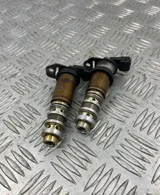 BMW 3 E90 E91 Camshaft vanos timing valve 7584115