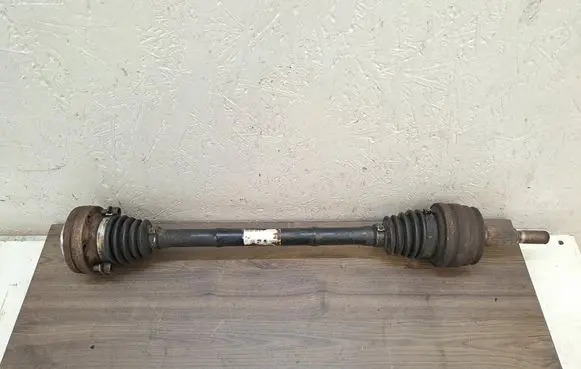 Volkswagen Transporter - Caravelle T5 Rear driveshaft 7E0501201B