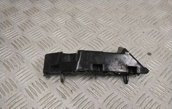 MG Marvel R Front bumper mounting bracket 10996719