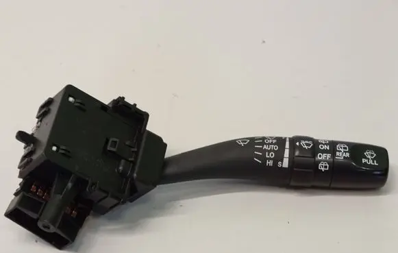 Hyundai Santa Fe Wiper control stalk 202004728