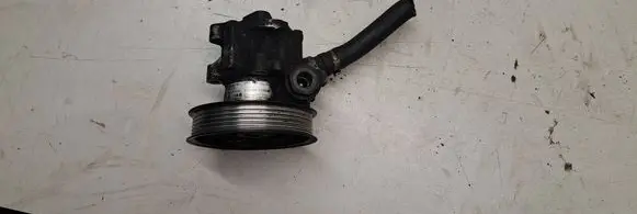Audi A4 S4 B7 8E 8H Power steering pump 8E0145155