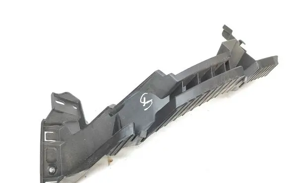 Alfa Romeo Giulia Rear bumper mounting bracket