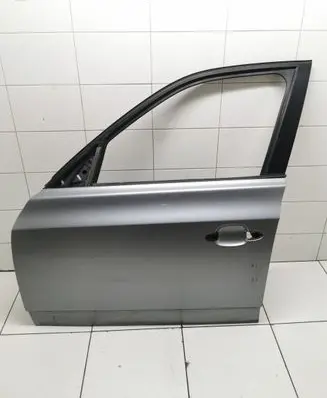 BMW X3 E83 Front door