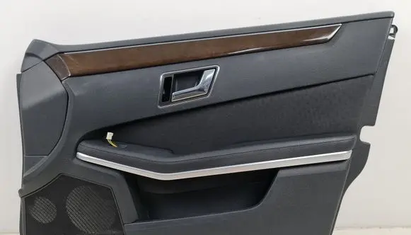 Mercedes-Benz E W212 Front door card panel trim 2127201070