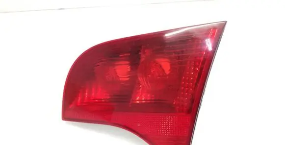 Audi A4 S4 B7 8E 8H Tailgate rear/tail lights 8E9945094