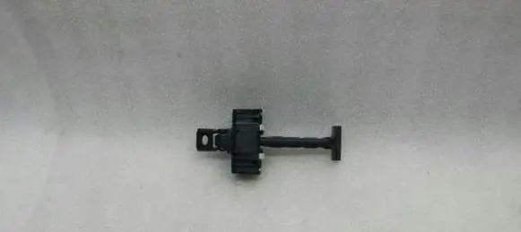 BMW 1 F20 F21 Front door check strap stopper 7269354