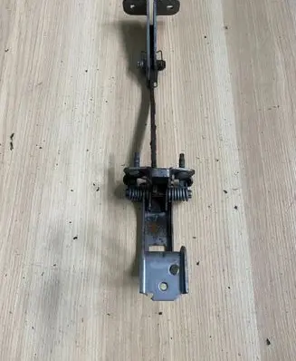 Renault Trafic III (X82) Rear door check strap stopper 824302173R