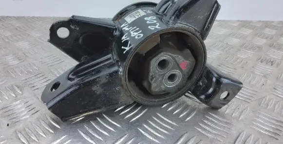 KIA Optima Engine mount bracket