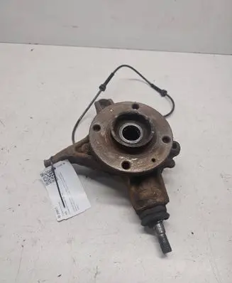 Citroen C4 I Picasso Front wheel hub spindle knuckle