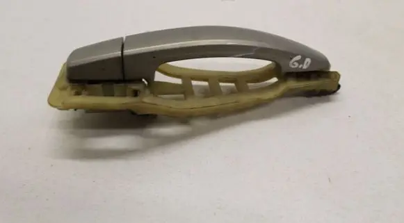 Rear door exterior handle/bracket