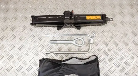 Nissan X-Trail T32 Lift Jack 995504BZ0B