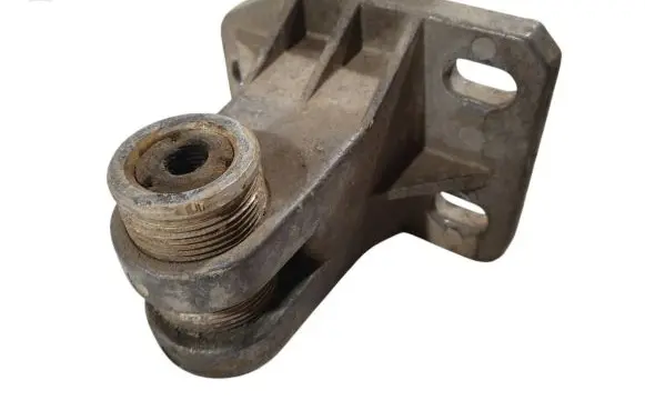 Audi A6 S6 C4 4A Front bumper mounting bracket 4A0807130D