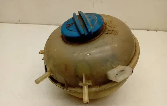 Volkswagen Multivan T5 Coolant expansion tank/reservoir
