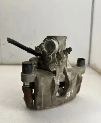 Ford Focus C-MAX Rear brake caliper