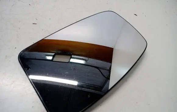 Renault Master III Wing mirror glass 232634072